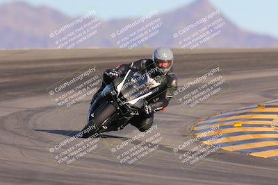 media/Dec-10-2023-SoCal Trackdays (Sun) [[0ce70f5433]]/Turn 12 (2pm)/